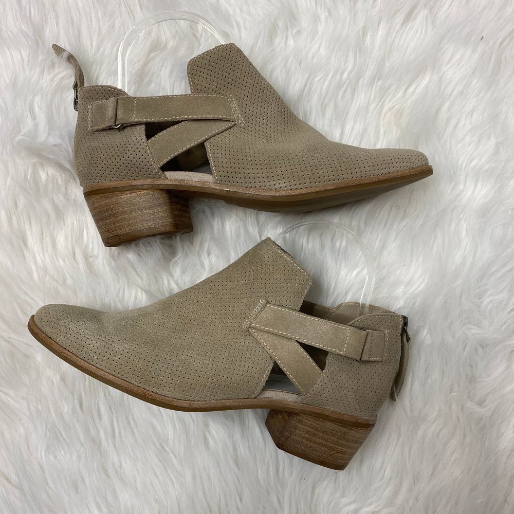 Dolce‎ Vita Cream Tan Strappy Ankle Boots Size 8